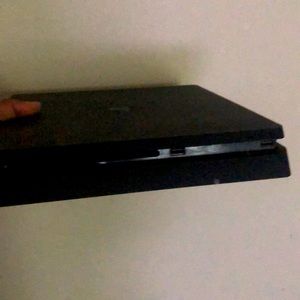 PS4 slim (CONSOLE ONLY)